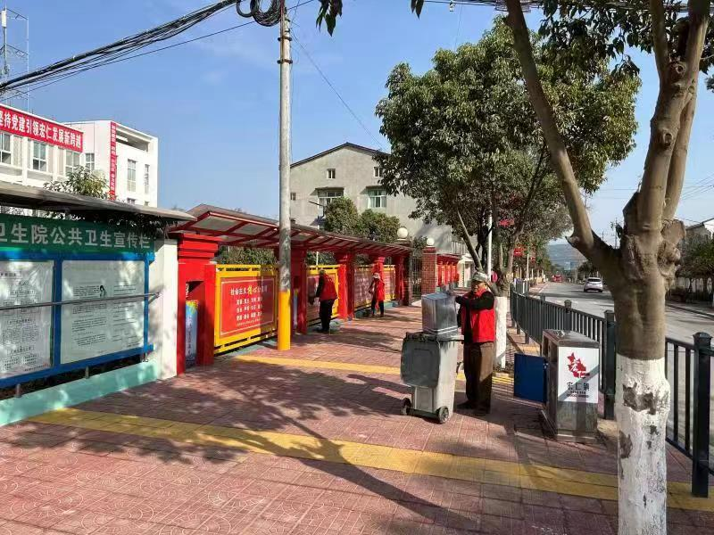 绵阳梓潼县宏仁镇集中开展环境卫生综合整治行动