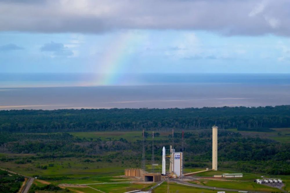 欧空局木星冰月探测器因闪电风险错过一秒发射窗口_腾讯新闻