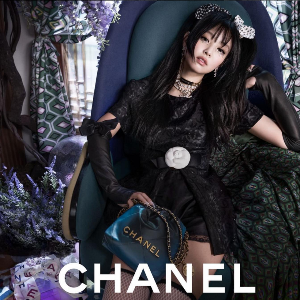 jennie演绎chanel 22包款大片新鲜火辣出炉!