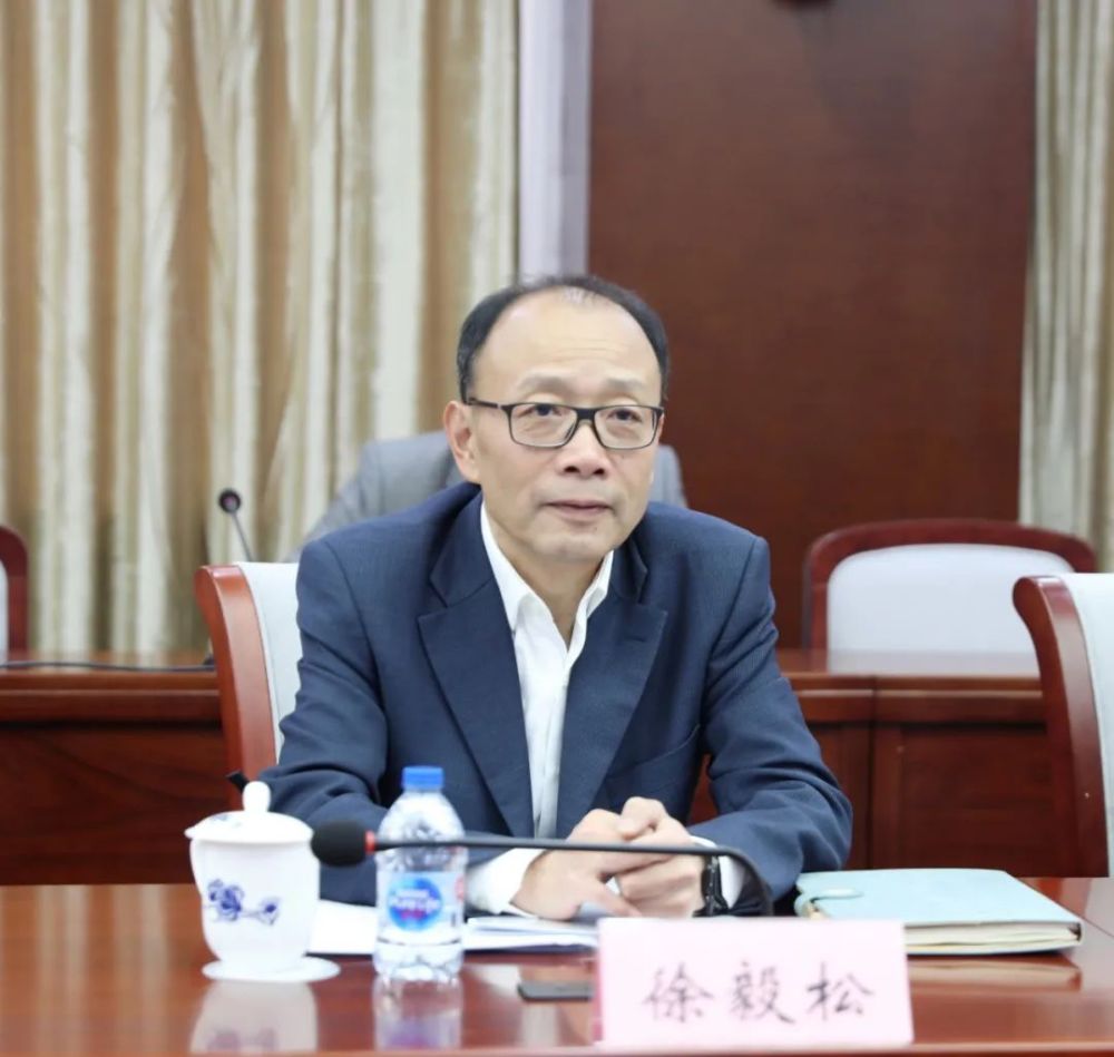 徐毅松走访中共徐汇区委并调研民革徐汇区委会_腾讯新闻