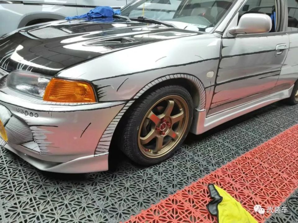 用东南菱帅来圆evo梦改完后像是动漫里开出来的