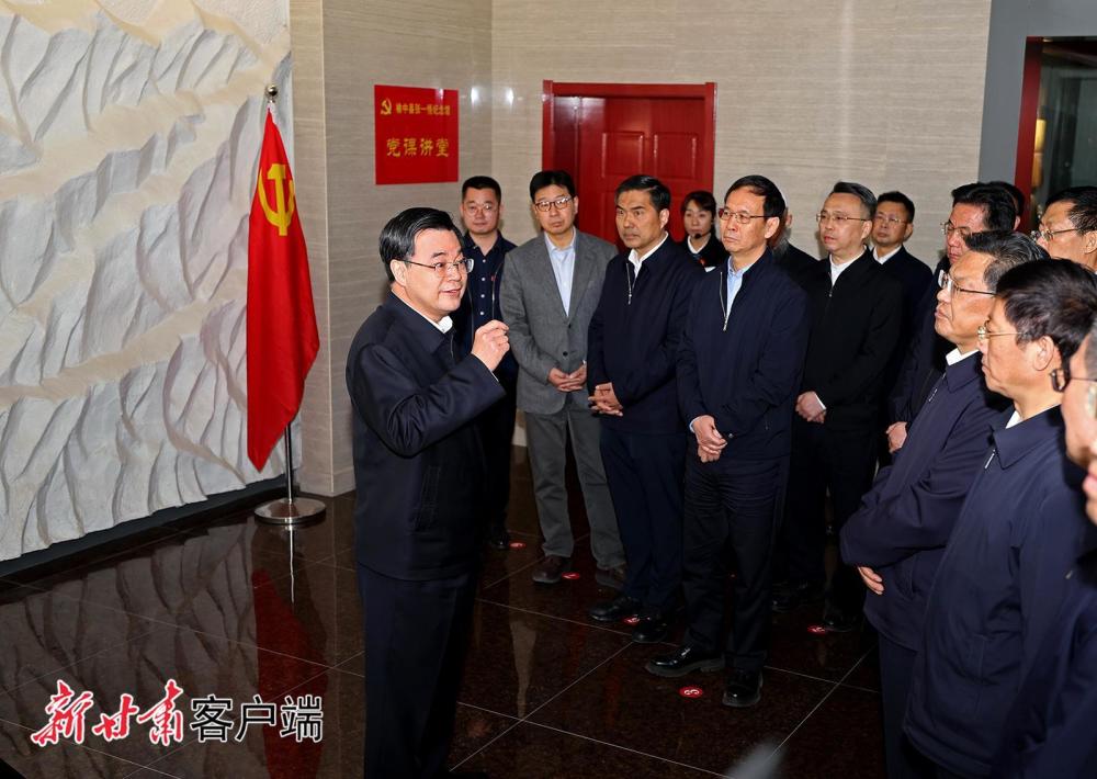 胡昌升在省级领导同志参加革命传统教育活动时强调：从党的光辉奋斗历程中汲取智慧力量 努力创造无愧于历史和人民的新业绩_腾讯新闻