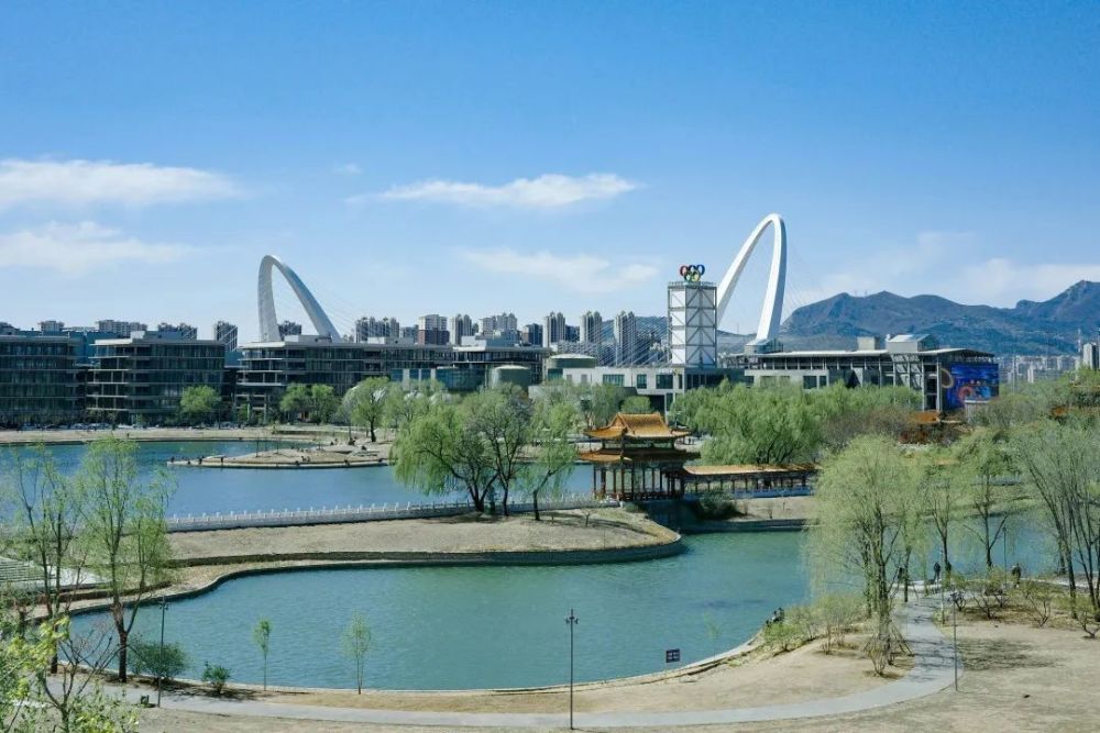 去城市上空漫步吧61移步换景看石景山首钢园