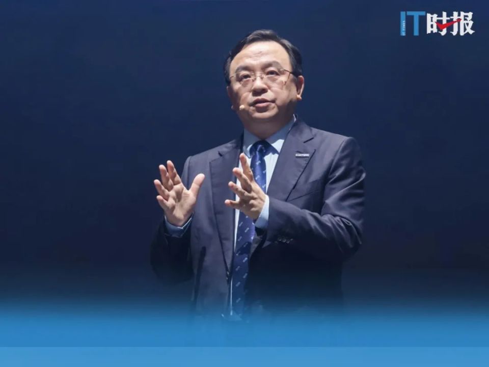 王传福炮轰自动驾驶是扯淡，炸出各路大佬_腾讯新闻