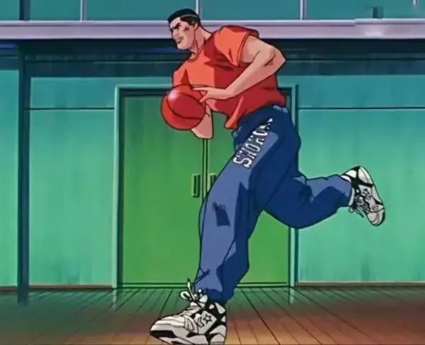 赤木刚宪的第二双战靴,也是漫画中对战陵南之后一直着用的鞋款.