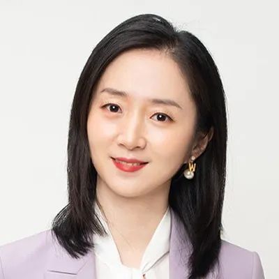 推荐理由《苏东坡传》●推荐书目资深新闻主播,曾获中国播音主持"金