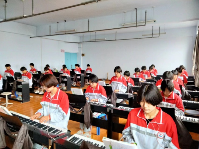 春华中学&峰峰职教招收特长生!报名开始