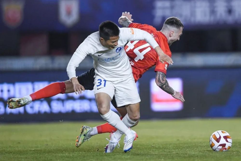 战斗2023·战报|顽强但遗憾 大连人2-3惜败长春亚泰_腾讯新闻