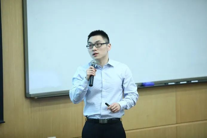 新十年·新篇章|教师施展:潜心科研自有万钧之力_健康教育_教育新闻