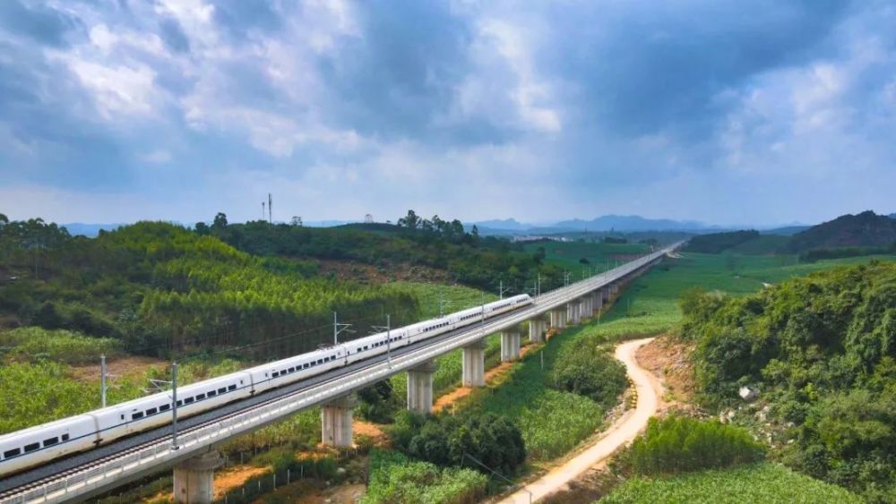 崇凭铁路项目稳步推进 一季度建设进度开局良好_腾讯新闻