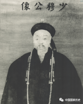 随同中国被动卷入近代化历程的帝王