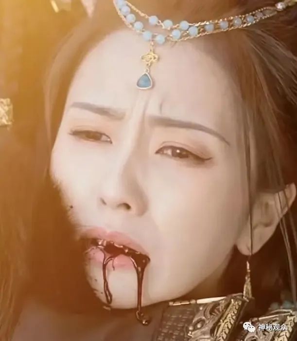 两张"血盆大口"对着嚎,罗云熙白鹿在演仙侠剧还是丧尸片?