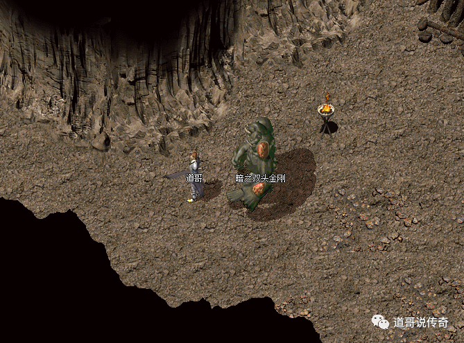 堕落坟场是矿洞的地图设定,老玩家看到这个地图还是比较有亲切感的.