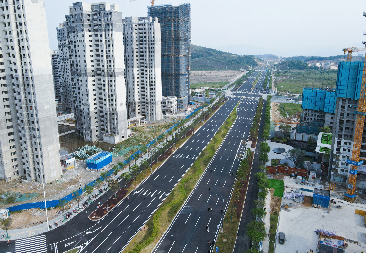 4月28日下午,记者从市住建局获悉,宁德市连城路项目一期(金漳路至天