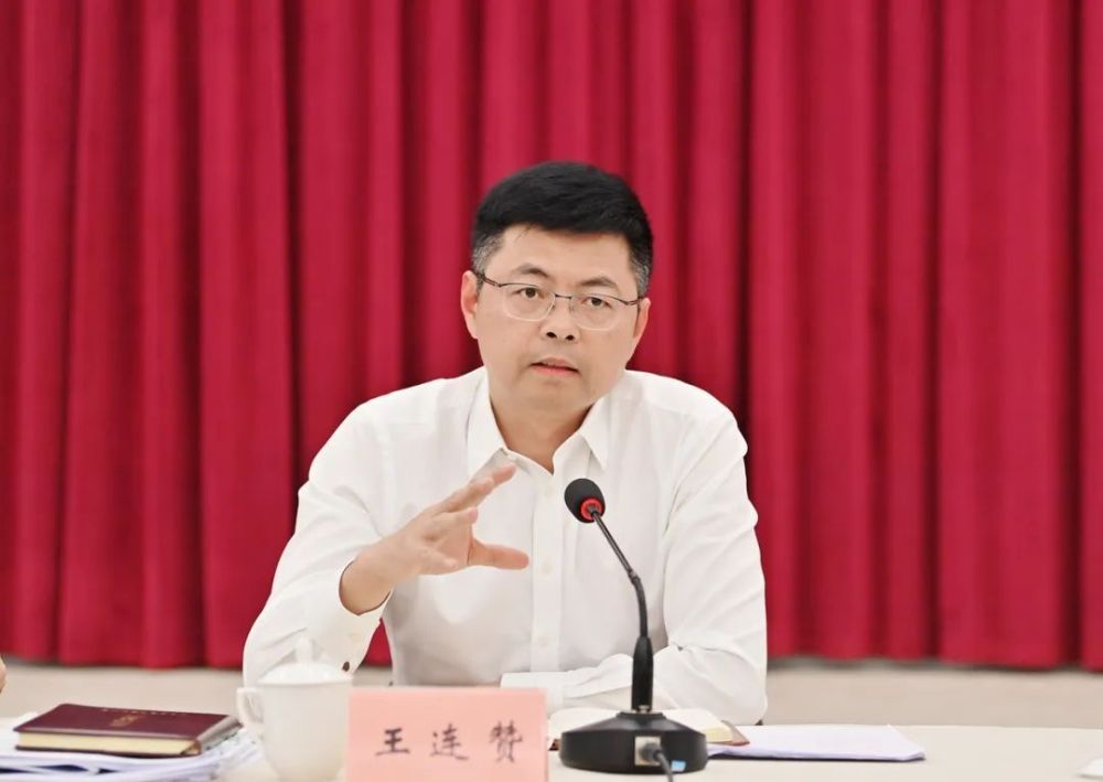 南安市委第一季度工作会议召开_腾讯新闻