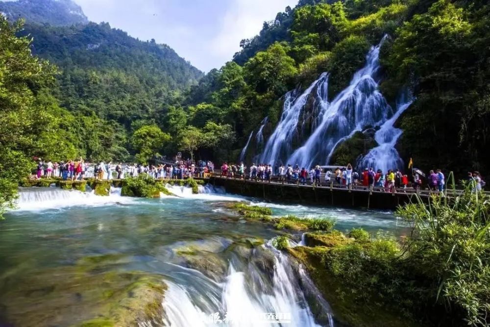 五一假期首日贵州旅游成绩单