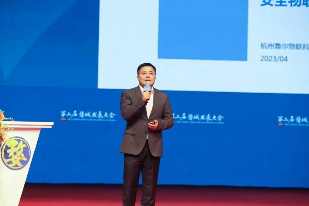雁归巢哺桑梓谈起婺城发展他们这样说