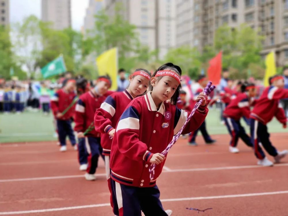 一起运动卓越成长康博小学2023年亲子运动会