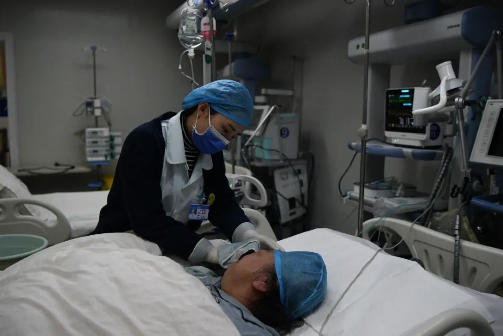 特别的爱给特别的你|黄平县人民医院icu病房"五·一"见闻_腾讯新闻