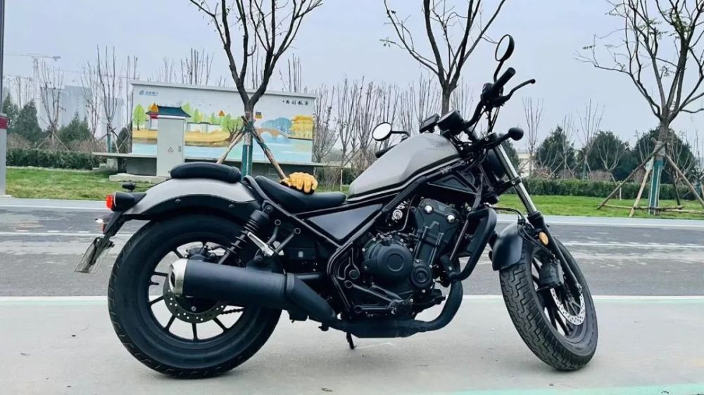 摩托车|本田cm500官降1万元 但想买可以再等等_腾讯新闻