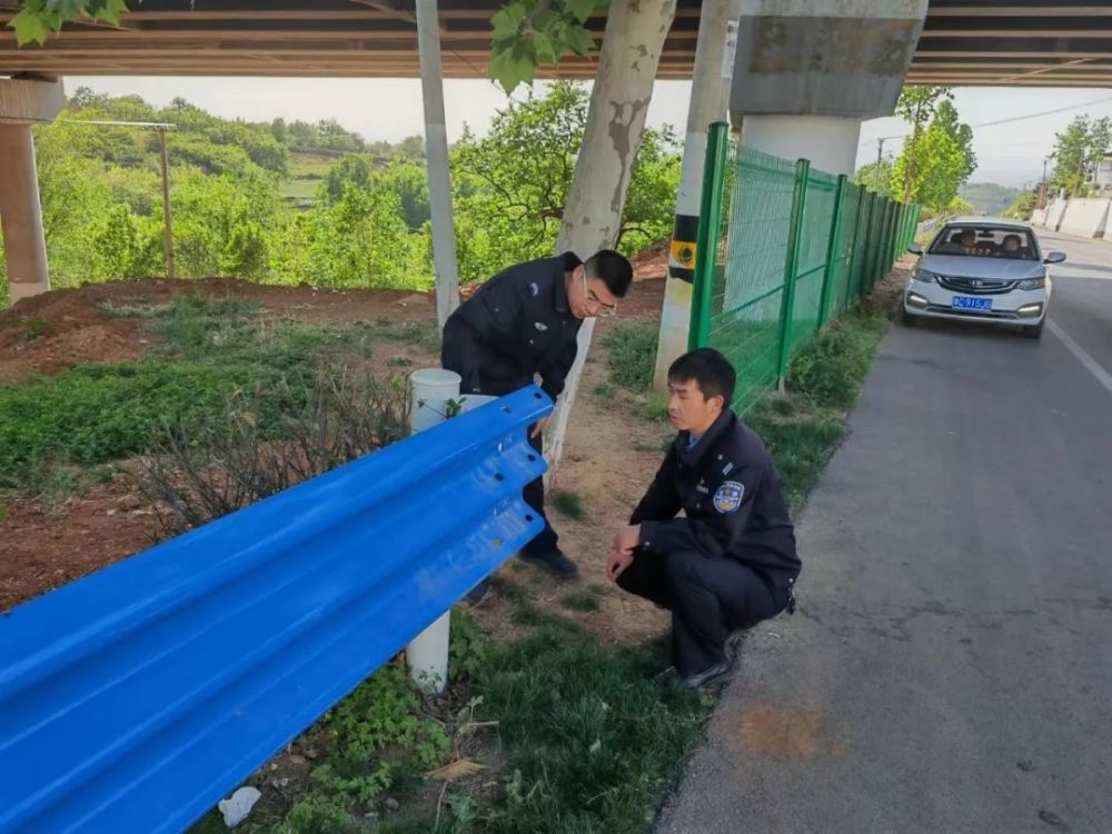 盜竊公路護欄抓