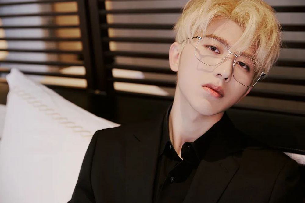 在反诉中,依海文化要求判令蔡徐坤支付违约赔偿金5000万元,并将其出演