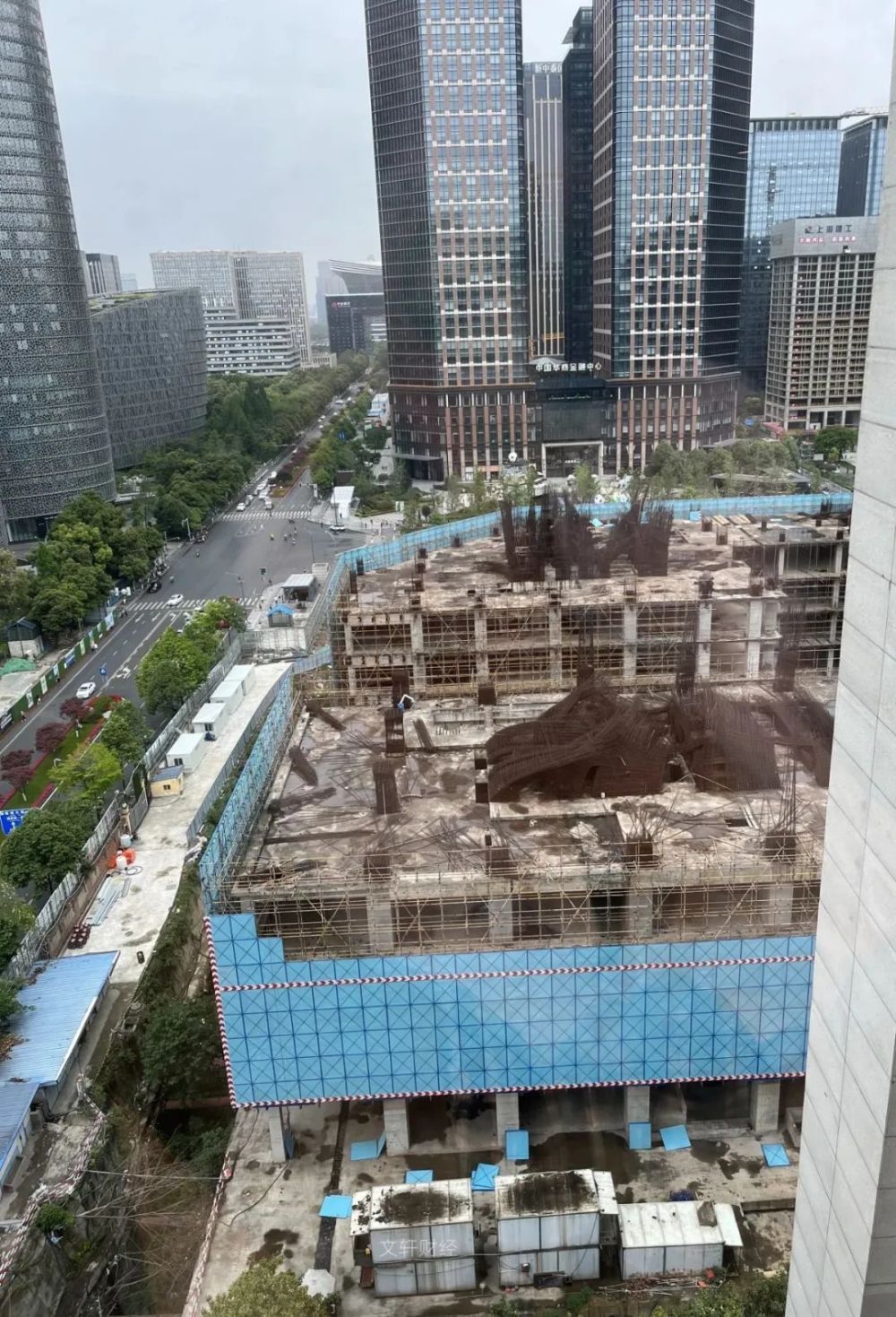 南充房企誉浪能否拯救金融城“唯一”烂尾楼？_腾讯新闻