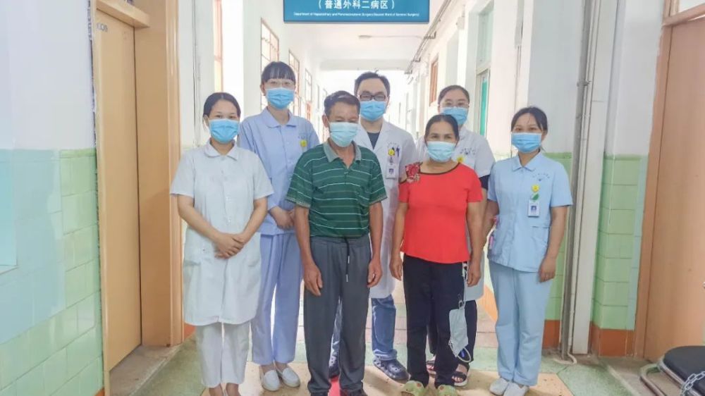 "周医生,谢谢你们,麻烦你们帮我带句感谢的话给王主任,我感觉恢复得