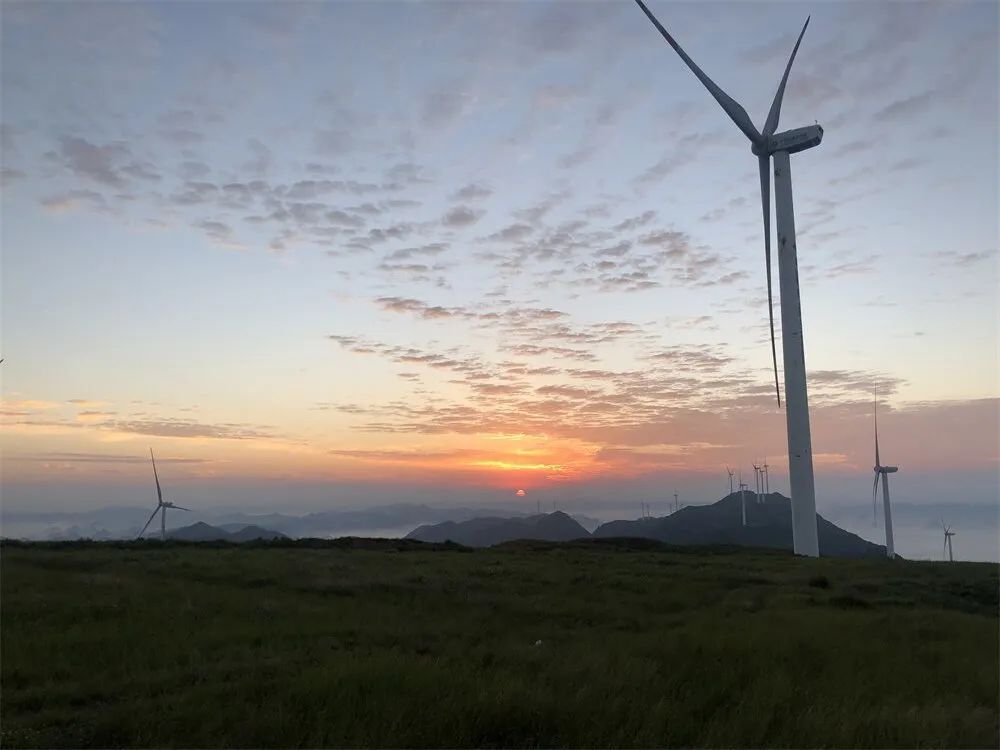 走进21c的城市安顺云中大草原普屯坝成网红打卡地