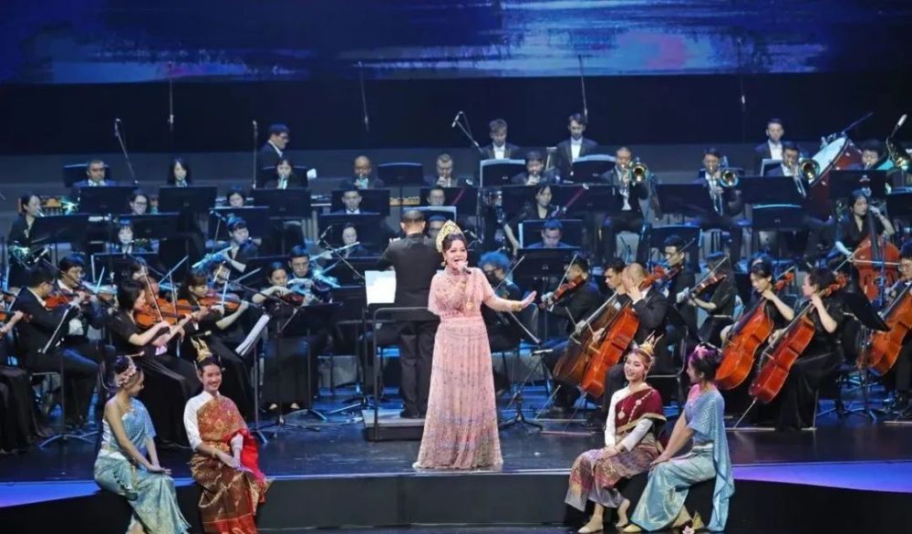 潮起三月三丝路共交响中国东盟经典民歌交响音乐会