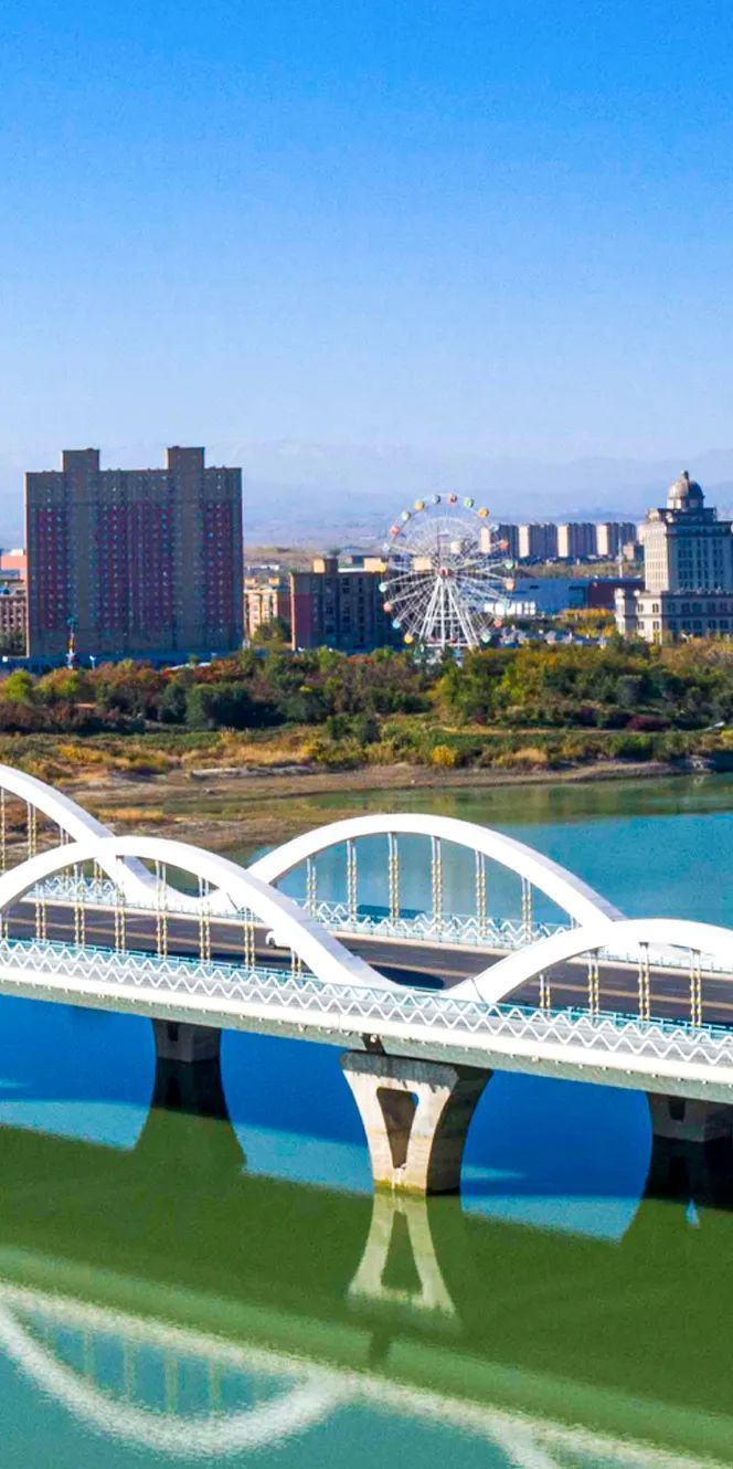 壁纸来啦把博尔塔拉的美景装进手机