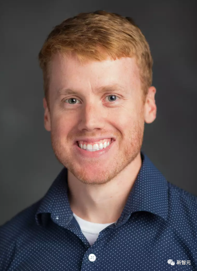 非AI专家也能写好ChatGPT提示？研究揭示有效提示背后的挑战与工具