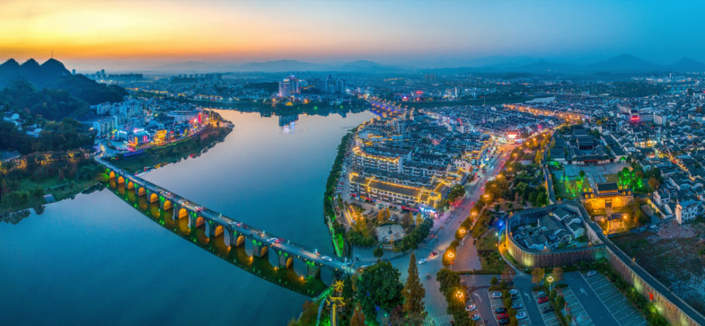 中国十大秀美之城61我的城歙县一座没有屋顶的徽文化大地艺术馆