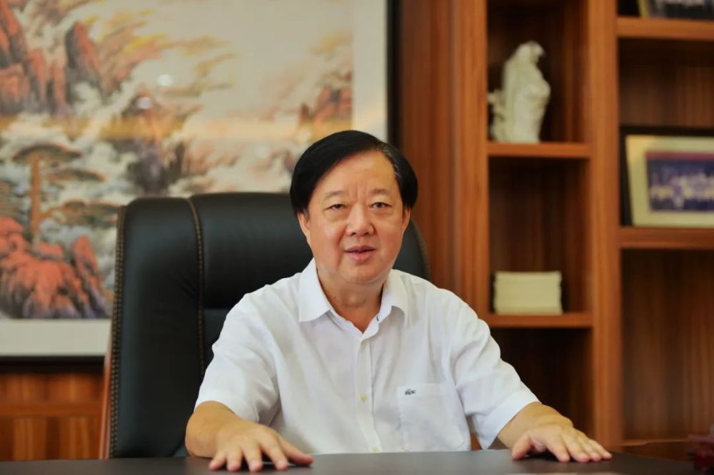 旅菲爱国侨领戴宏达先生逝世_腾讯新闻