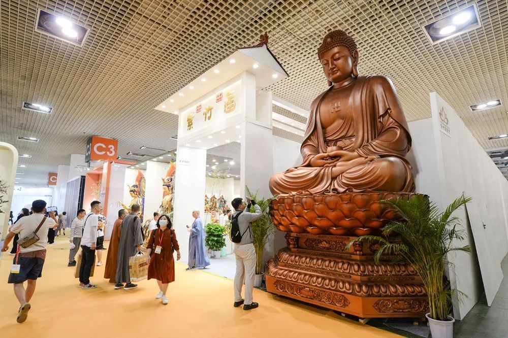 厦门佛事用品展持续焕新行业格局,十六大展馆,设置佛像雕塑,香品香具