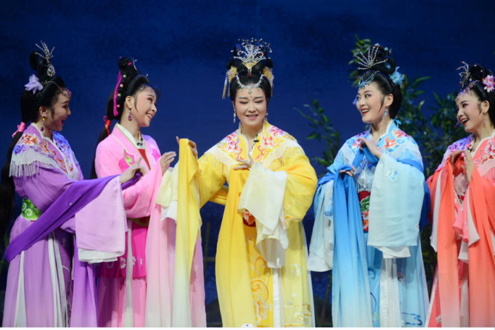 送票经典黄梅戏天仙配明晚亮相龙华