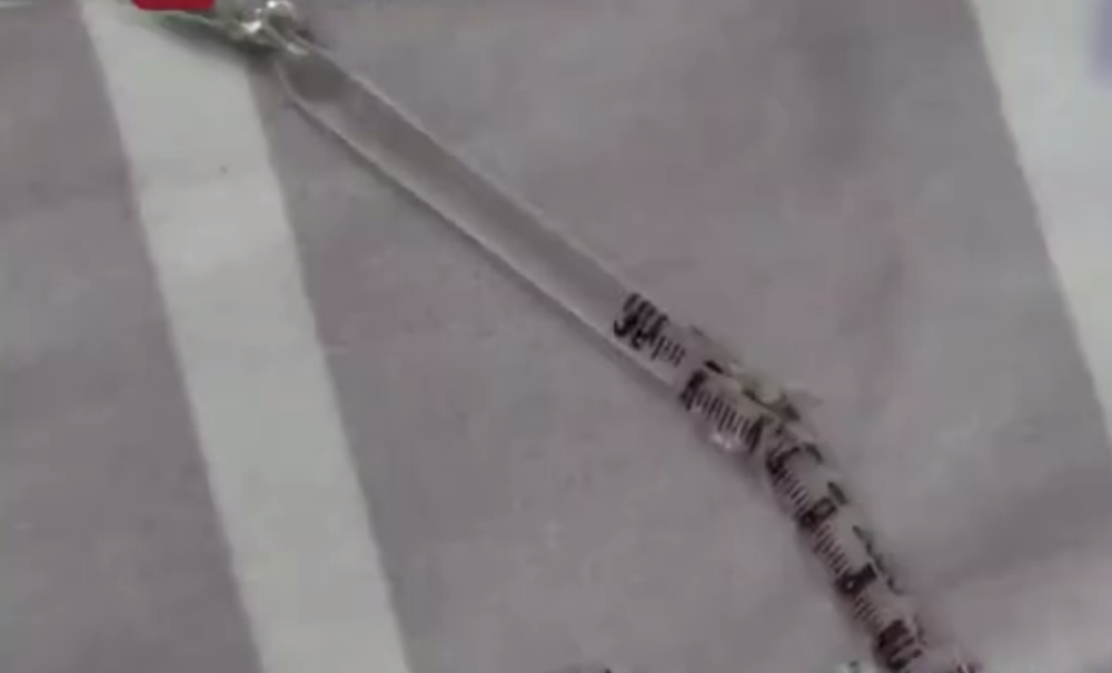 水银体温计打碎了怎么处理（在学校水银体温计打碎了怎么处理）