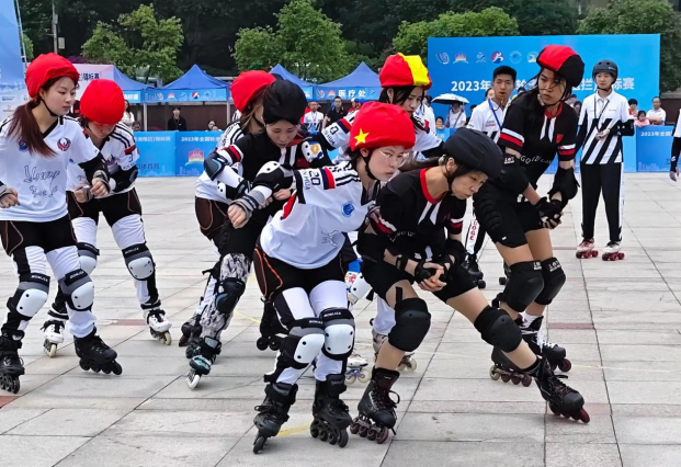 全国轮滑(轮滑阻拦)锦标赛在重庆大渡口区举行