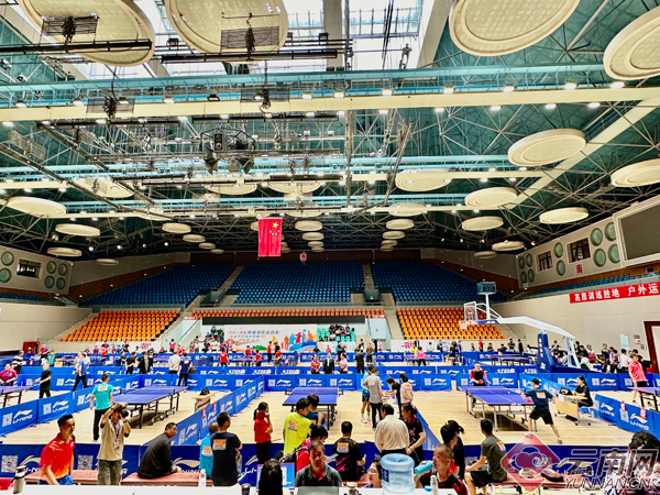 2023云南省社区运动会大众乒乓球公开赛(昆明站)开赛_腾讯新闻