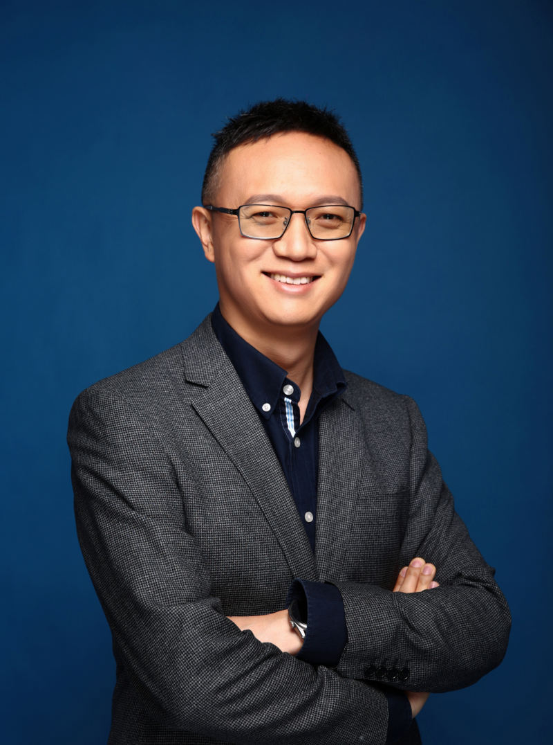 财经推出年度专题报道"看2024",携手中国知名经济学家,学者和企业家