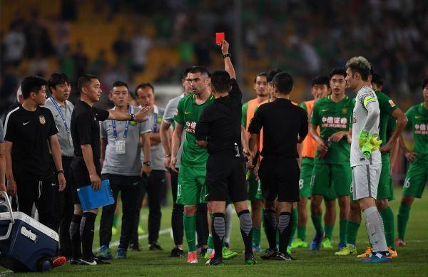 新华社:中超应回归足球 而非挑衅斗气的歪心眼