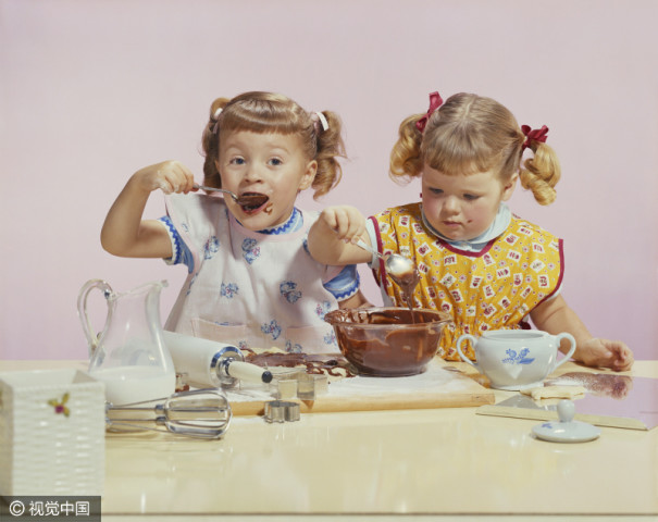 两岁的宝宝晚上睡觉前喝奶好不好?