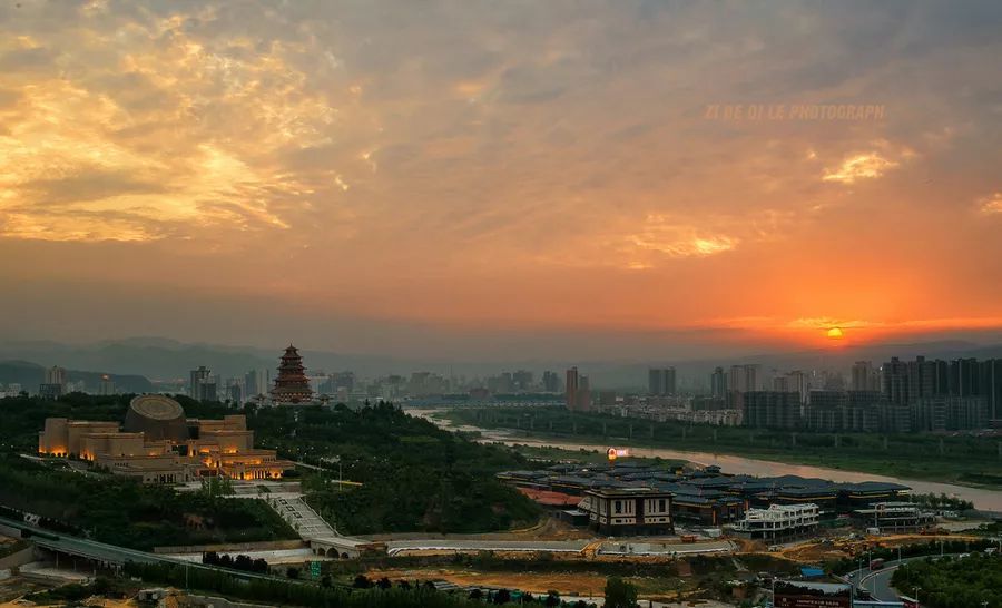 陕西各县gdp_2021年一季度陕西各市区GDP西安排名第一榆林排名第二