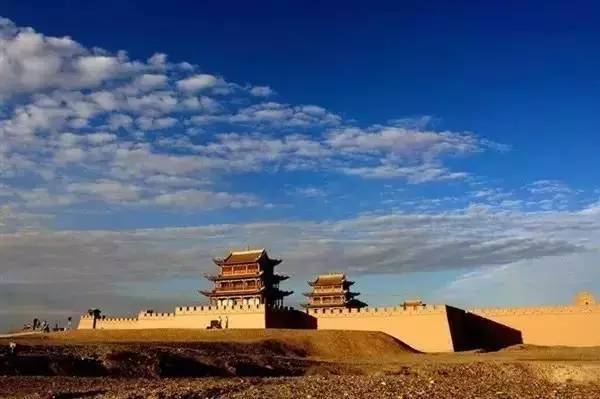 敦煌的美,是一种不胜苍凉的美