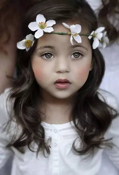 世上居然有这么美的眼睛,看呆了!