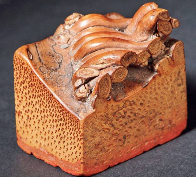 美爆了!竹根雕包浆玉化!