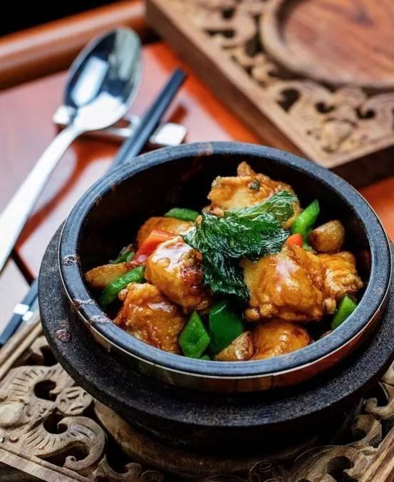 18款经典石锅菜品