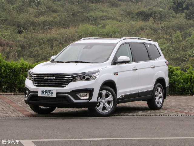 99 华晨华瑞 蒂阿兹 1.5t手动时尚型 8.88 长安汽车 cx70 1.