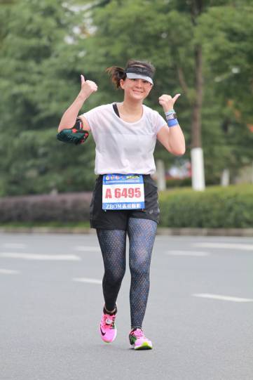 作为移动的赛场计时牌,在马拉松的赛场上可谓一