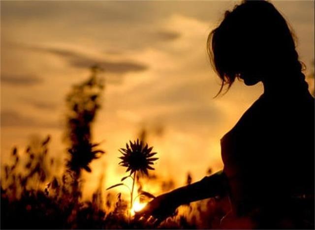 离婚后前夫还想同房遭到拒绝,他随后做的事让